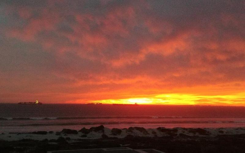 To Let 3 Bedroom Property for Rent in Dolphin Beach Western Cape